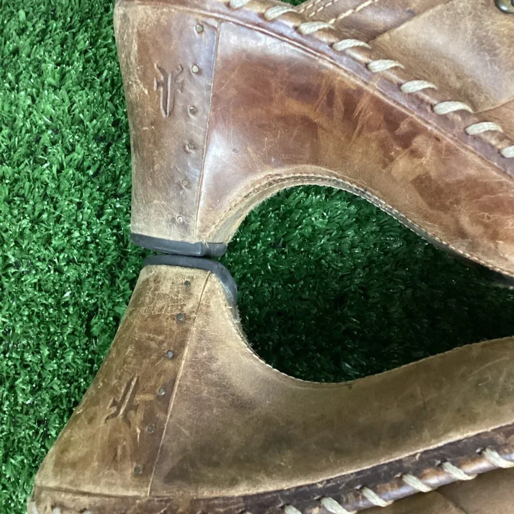 Frye Tan Leather Wedge Slides 9M